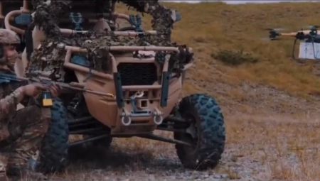 NOVA PRETNJA ZA RUSKU TERITORIJU Britanci šalju smrtonosnu pošljku u Ukrajinu (VIDEO)