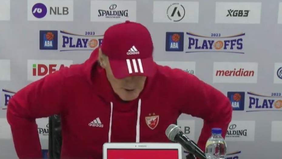 SKANDAL NA KONFERENCIJI Trenera Ivanovića je iznervirala jedna stvar posle poraza od Partizana