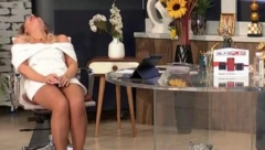 GLEDAOCI NE MOGU DA VERUJU ŠTA JOVANA JEREMIĆ RADI U JUTARNJEM Kamere sve snimile uživo, šok momenat se munjevito deli! (VIDEO)