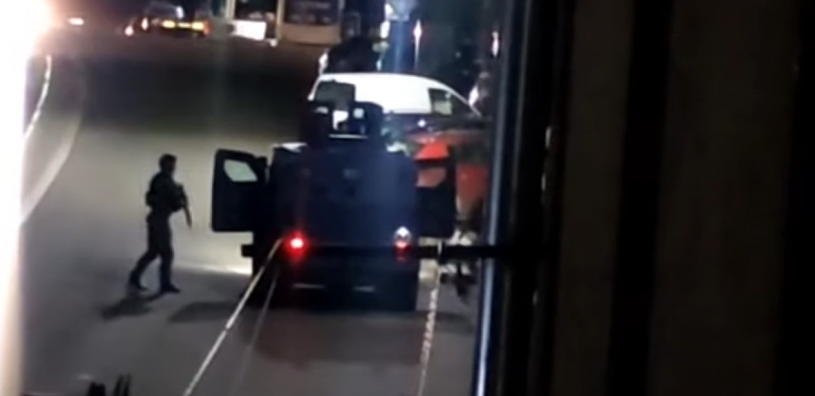 UŽASNA TORTURA U KURTIJEVOM KAZAMATU!  Sin Zorana Kostića: Oca mi drže satima vezanog!
