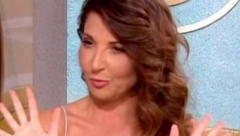 SANJA MARINKOVIĆ SPUSTILA BIVŠU RIJALITI UČESNICU UŽIVO U PROGRAMU Voditeljka je prekinula na pola rečenice, a njena reakcija iznenadila je sve!