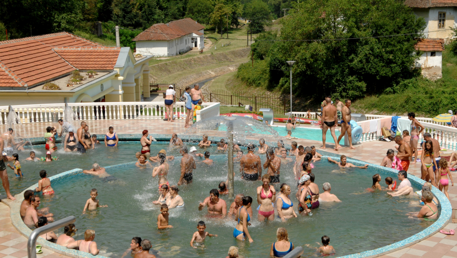EVO KADA STIŽE NOVA TURA VAUČERA ZA ODMOR! Građani oduševljeni idejom, sve veći broj zainteresovanih!