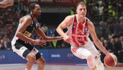 NE UBACUJTE PREDMETE NA TEREN, NEMA POTREBE ZA TIM Apel Nemanje Nedovića pred četvrti meč finalne serije