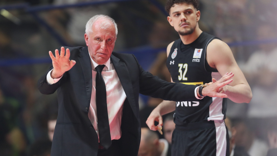 NIJEDAN NOVČIĆ NA TERENU, TO BI BILA NAJVEĆA POBEDA Željko Obradović pred meč odluke apelovao na navijače Partizana: Preklinjem ih da budu na nivou