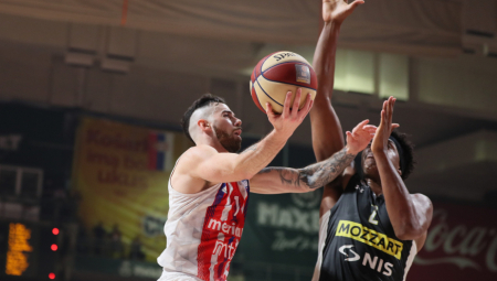 ODREĐENE SUDIJE ZA ČETVRTI MEČ FINALA Evo ko će suditi u novom derbiju Zvezde i Partizana u ABA ligi