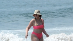 BOJA KUPAĆEG KOSTIMA MOŽE VAM SAČUVATI ZDRAVLJE Nijansa je od presudnog značaja, a stručnjaci otkrivaju i kako