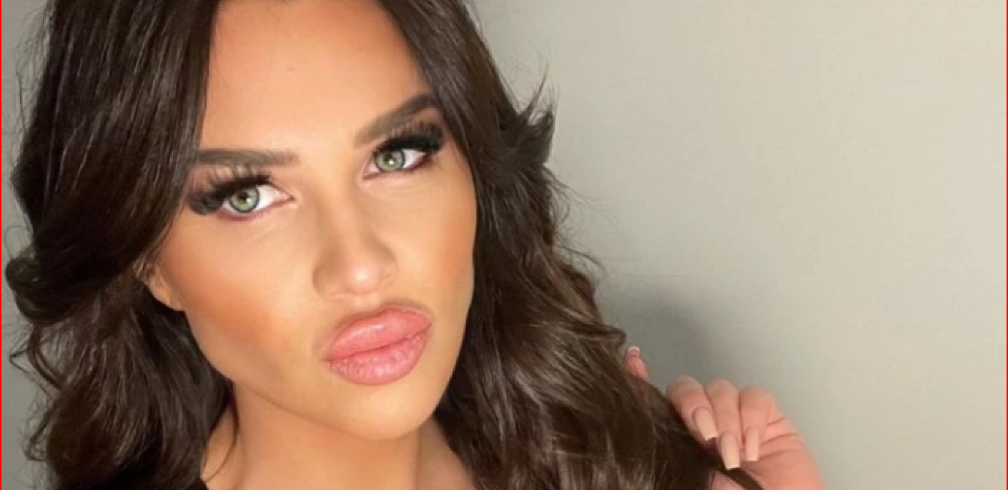 KO JE STANIJINA ILEGALNA LJUBAV? Starleta od biznismena dobila roleks sa brilijantima, pa pesmom sve zaintrigirala(FOTO)