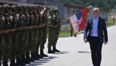 POČELA MEĐUNARODNA TAKTIČKA VEŽBA “PLATINASTI VUK 23” Ministar Vučević stigao u bazu “Jug” (FOTO)