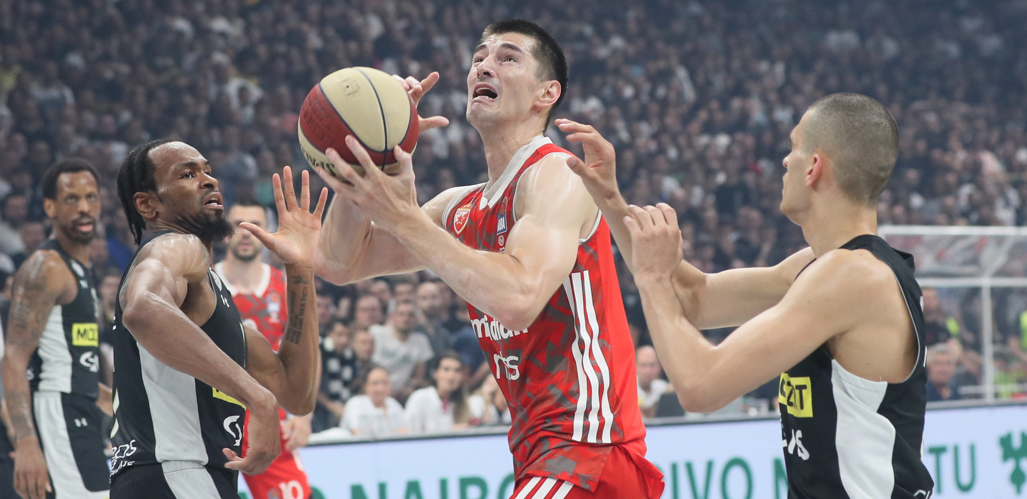 PARTIZANOV HEROJ U SUZAMA Pantera savladale emocije posle finala (VIDEO)