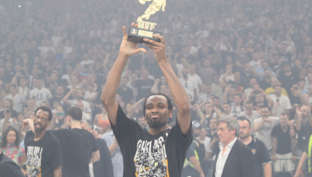 KOŠARKAŠKI ZEMLJOTRES Kao bomba odjeknula vest da Panter prelazi u Barsu, a evo koliko bi zaista zaradio novca Amerikanac u Kataloniji