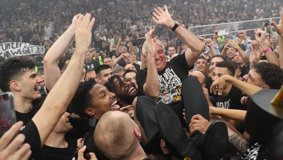 ŠTA JE SA SEZONSKIM ULAZNICAMA? Partizan prvo šokirao navijače, pa povukao odluku