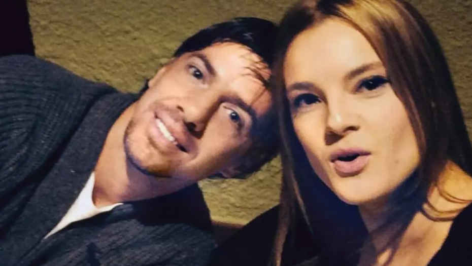 SLAVICA ĆUKTERAŠ SE POMIRILA SA BIVŠIM MUŽEM 5 godina nakon razvoda pevačica otkrila: Posle godinu dana pakla smo se sreli i...