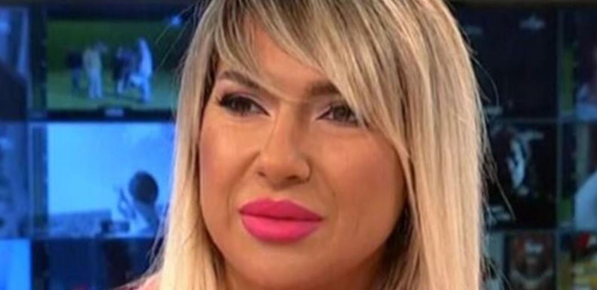 NAPADNUTA JOVANA JEREMIĆ Voditeljki napravili sačekušu zbog njega!