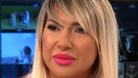 NAPADNUTA JOVANA JEREMIĆ Voditeljki napravili sačekušu zbog njega!