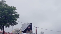 Bilbordi sa Vagnerovcima se hitno uklanjaju širom Rusije (VIDEO)