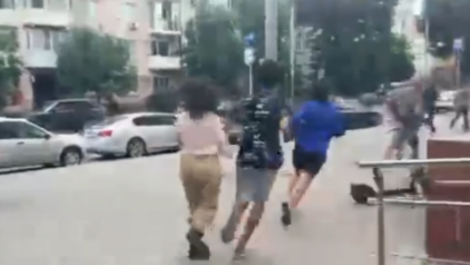 PANIKA U ROSTOVU Snažna eksplozija kod štaba Južnog vojnog okruga (VIDEO)