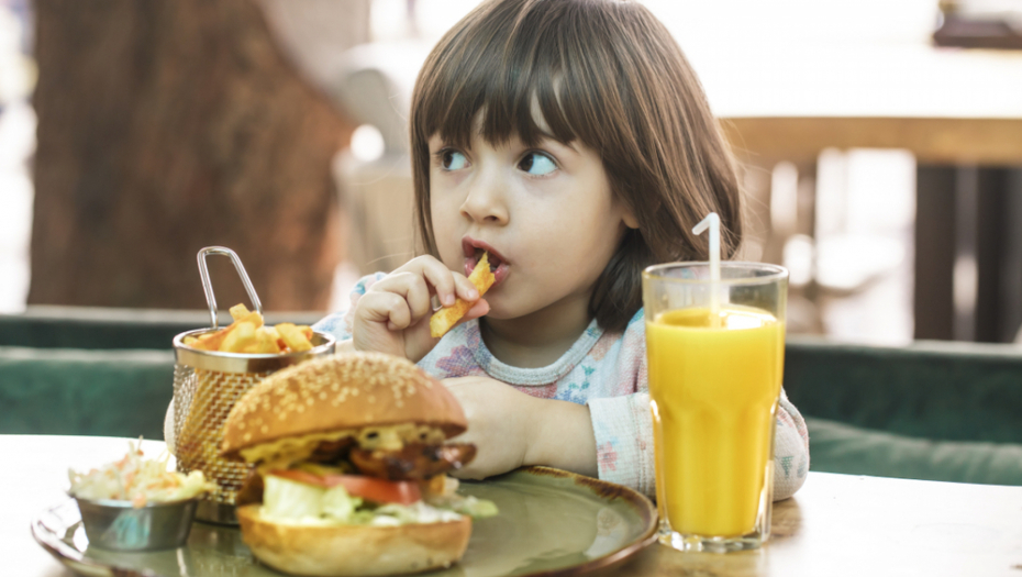 ZAŠTO U CRNOJ GORI NEMA MEK DONALDSA? Sada na vrata zemlje pokušava još jedan gigant