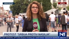 REPORTERKA N1: MANJE JE LJUDI NA PROTESTU! (VIDEO)