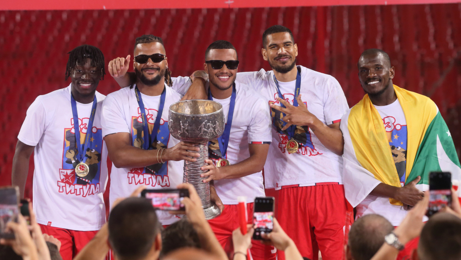 SUNOVRAT BIVŠEG FUDBALERA ZVEZDE Igrao sa crveno-belima protiv Milana, bio veliki talenat, a sada dobio otkaz u drugoj korejskoj ligi