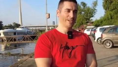 VRATIO SE U SRBIJU DA BI ŽIVEO BOLJE Svi misle u Americi padaju pare sa drveta, Srđan objasnio kako stoje stvari
