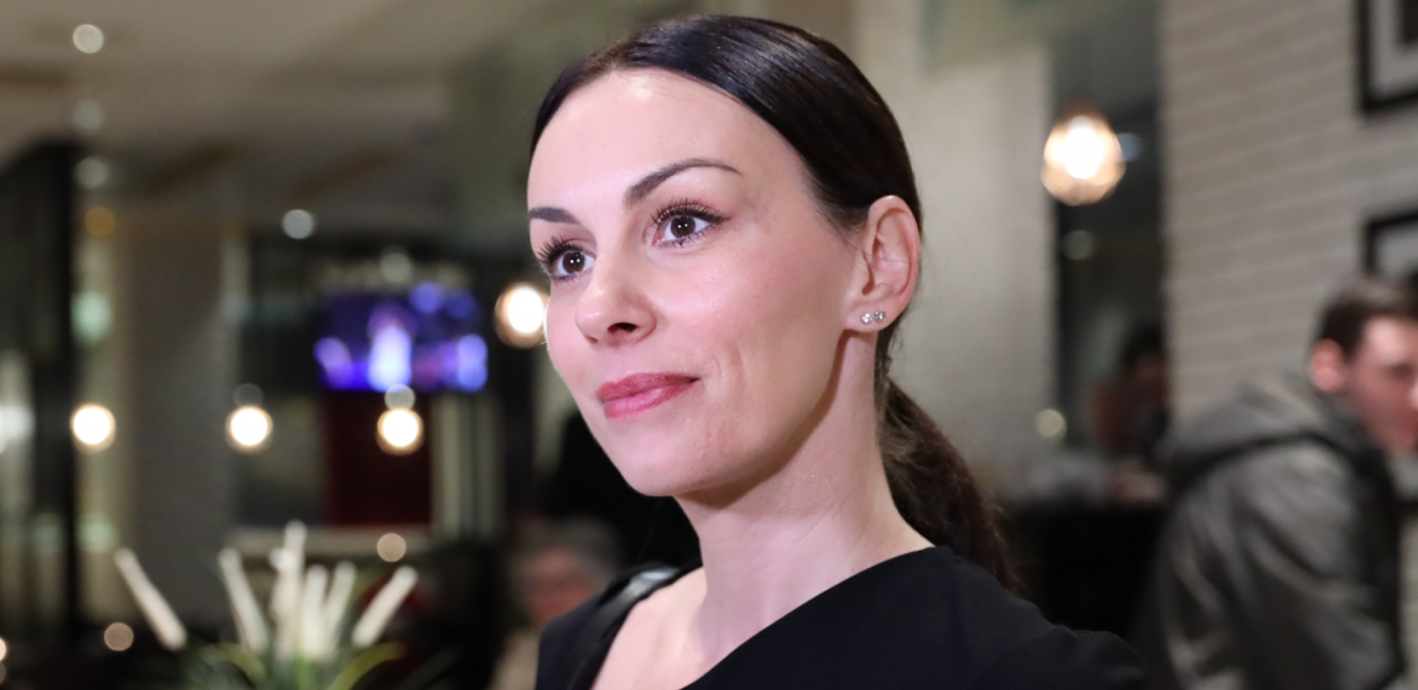 MAJKA SLOBODE MIĆALOVIĆ UDALA SE ZA CENJENOG GLUMCA Krije se od javnosti, a evo kako izgleda (FOTO)