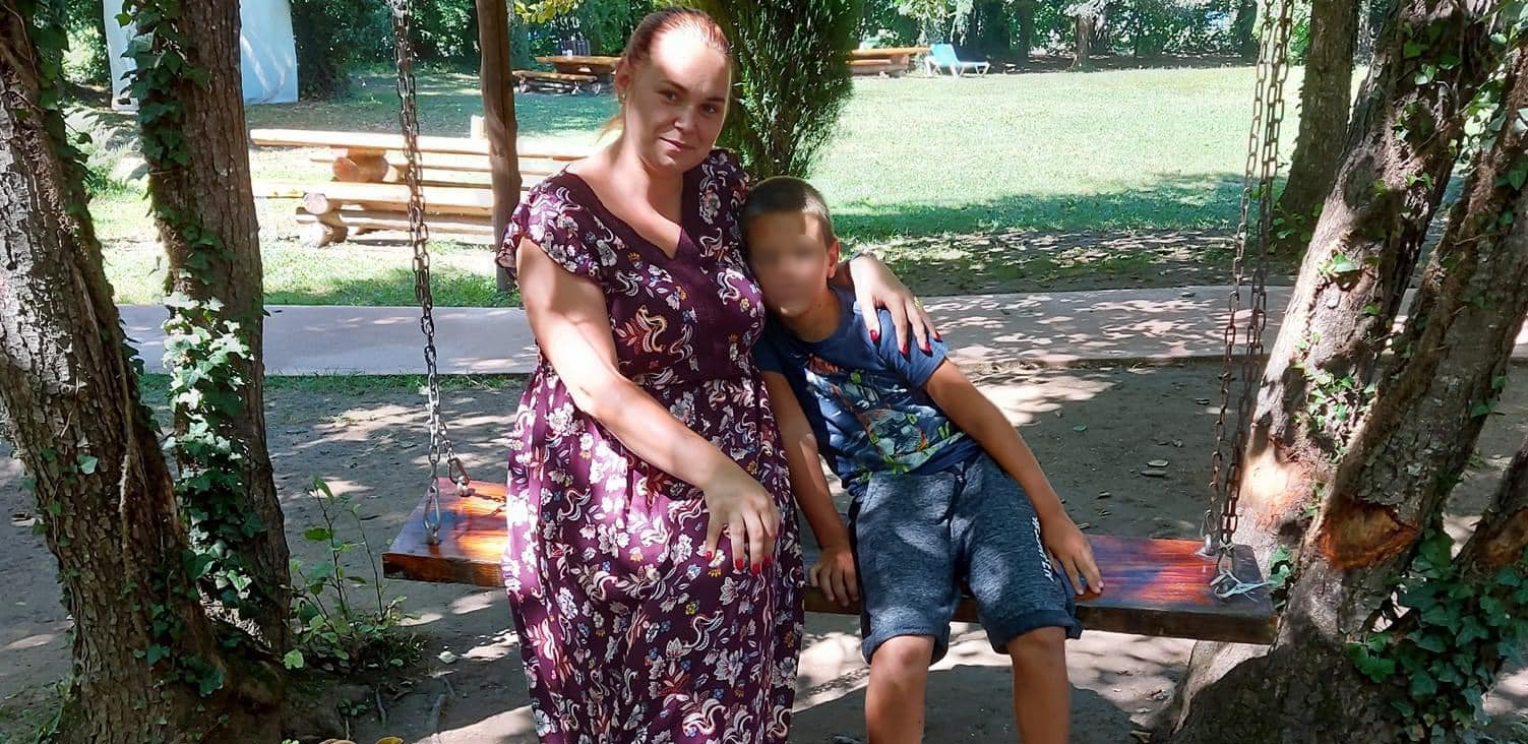 DEČAKU PRE MEČA JAVILI DA MU JE UMRLA MAJKA Izašao je na teren i jednim gestom rasplakao sve