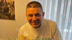 "VOLELI BISMO DA JE TVOJ KONCERT TRAJAO ZAUVEK" Baja Mali Knindža dobio originalan poklon od našeg poznatog pevača