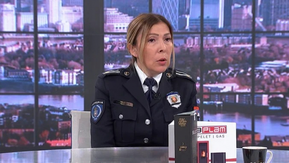 "NIKADA NEĆU ZABORAVITI BAKU KOJA STOJI, ČEKA I PONAVLJA IME SVOJE UNUČICE" Majorka policije je među prvima kročila u "Ribnikar" 3. maja