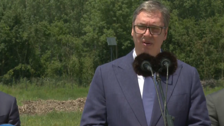 VUČIĆ OBEĆAO DA ĆE OBRADOVATI REDAKCIJU N1 FORMIRANJEM NARODNOG POKRETA! (VIDEO)