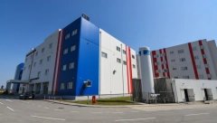 KOVID BOLNICA U NOVOM SADU POSTAJE DIJALIZNI CENTAR Jedan deo smeštajnih kapaciteta biće ostavljen i za ležeće pacijente u KCV (FOTO)