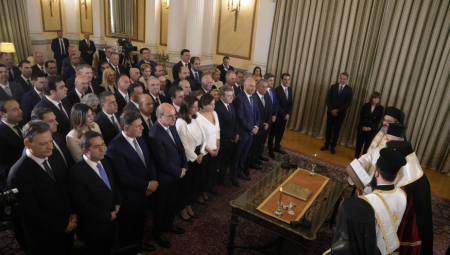 Nova Vlada dala zakletvu pred poglavarom Grčke pravoslavne crkve