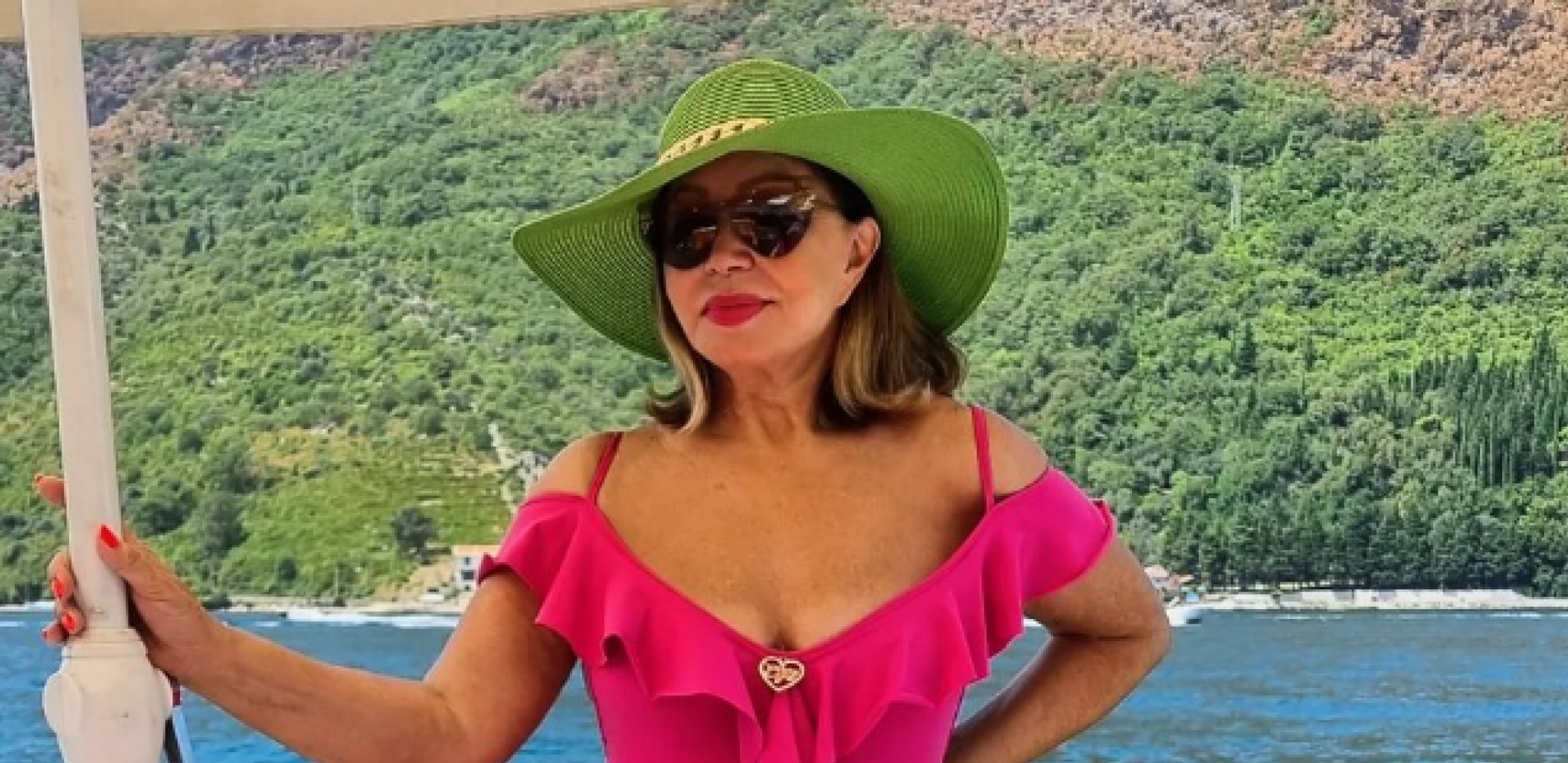 SLAVLJE U DOMU NEDE UKRADEN! Pevačica ne krije sreću, oglasila se  i poslala snažnu poruku svima