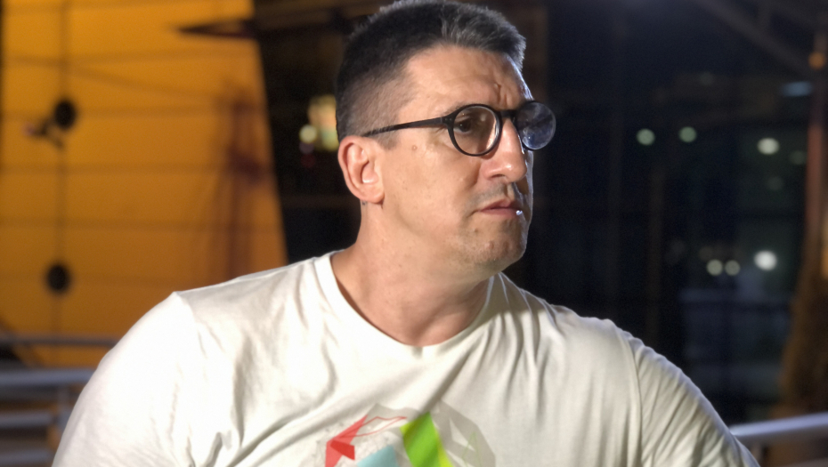 KRISTIJAN GOLUBOVIĆ SINU STAVIO ČIP! Bivši zadruga šokirao javnost, otkriveni svi detalji: U metar da znamo gde se nalazi!