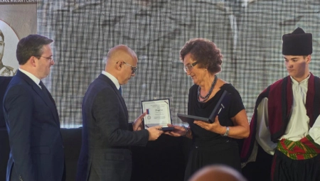 MINISTAR VUČEVIĆ U KRALJEVU Oni koji su svoj život proživeli pošteno, kao oficiri Boban i Srđan,njima je carstvo nebesko večno (FOTO)