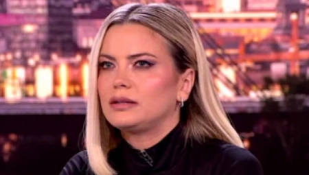 PESMU SA ALBINOM SAM MOGLA I SAMA DA OTPEVAM Milica Pavlović bez dlake na jeziku o bivšem saradniku, a ovo mu najviše zamera!