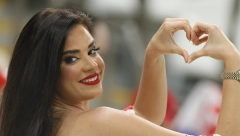 SVE ZA POPULARNOST Hrvatica promenila reprezentaciju, komentari joj brzo „skinuli“ bikini