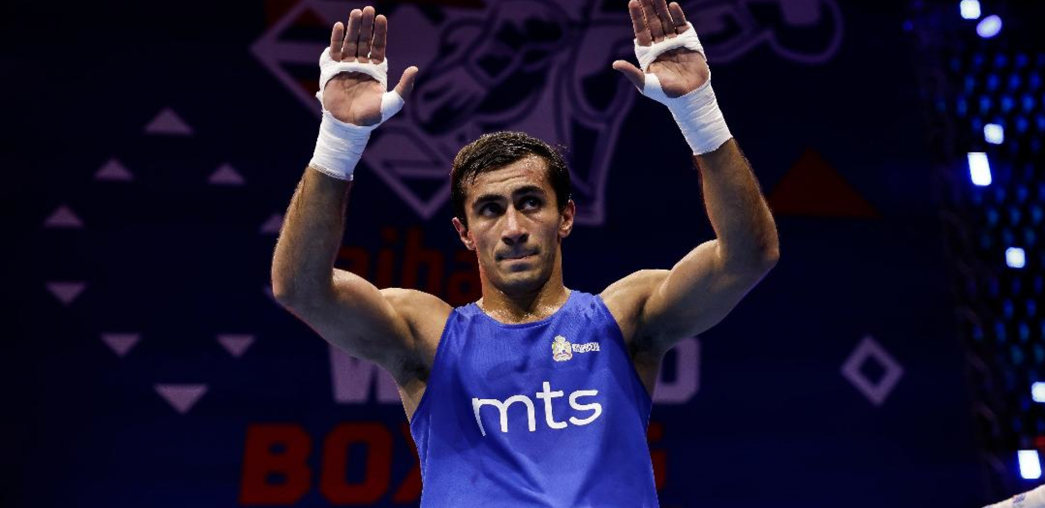 VELIKI USPEH ZA SRPSKOG BOKSERA Abasov se plasirao na Olimpijske igre u Parizu 2024.