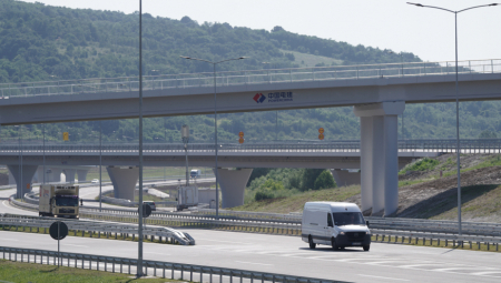 UŽIVANJE ZA VOZAČE Puštena u saobraćaj poslednja deonica obilaznice oko Beograda (FOTO)