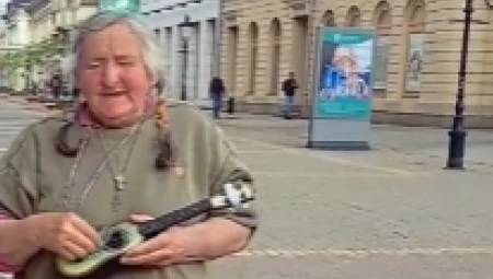 "ODAKLE SI SELE" Subotička Šakira zapalila društvene mreže, ovakav tekst niko nije očekivao (VIDEO)