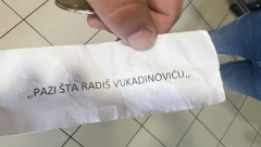 "Pazi šta radiš Vukadinoviću" Nakon što je obavestio javnost o malverzacijama bivšeg rukovodstva "ČISTOĆE", našao preteću poruku na svom vozilu