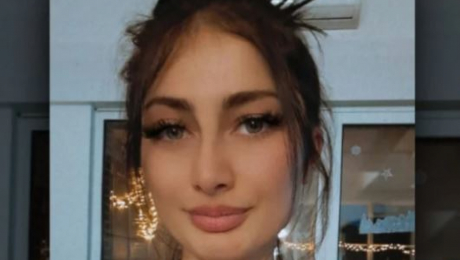 Nestala Rozana (24) iz Bijelog Polja: Otac je dovezao do Biroa, izašla iz automobila i nestala - Majka apleuje za pomoć