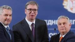 VUČIĆ SE SASTAJE SA ORBANOM I NEHAMEROM Naredne nedelje treći trilateralni sastanak u Beču