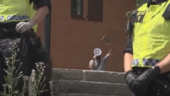 DEMONSTRANTI U ŠVEDSKOJ PONOVO SPALILI KURAN Oglasio se Erdogan, ima loše vesti za NATO kandidata