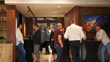 PREZENTACIJA PUPINOVE PALATE NA NOVOM BEOGRADU IZAZVALA VELIKO INTERESOVANJE! ISKORISTITE PRILIKU I POSETITE PRODAJNE DANE DANAS I SUTRA!