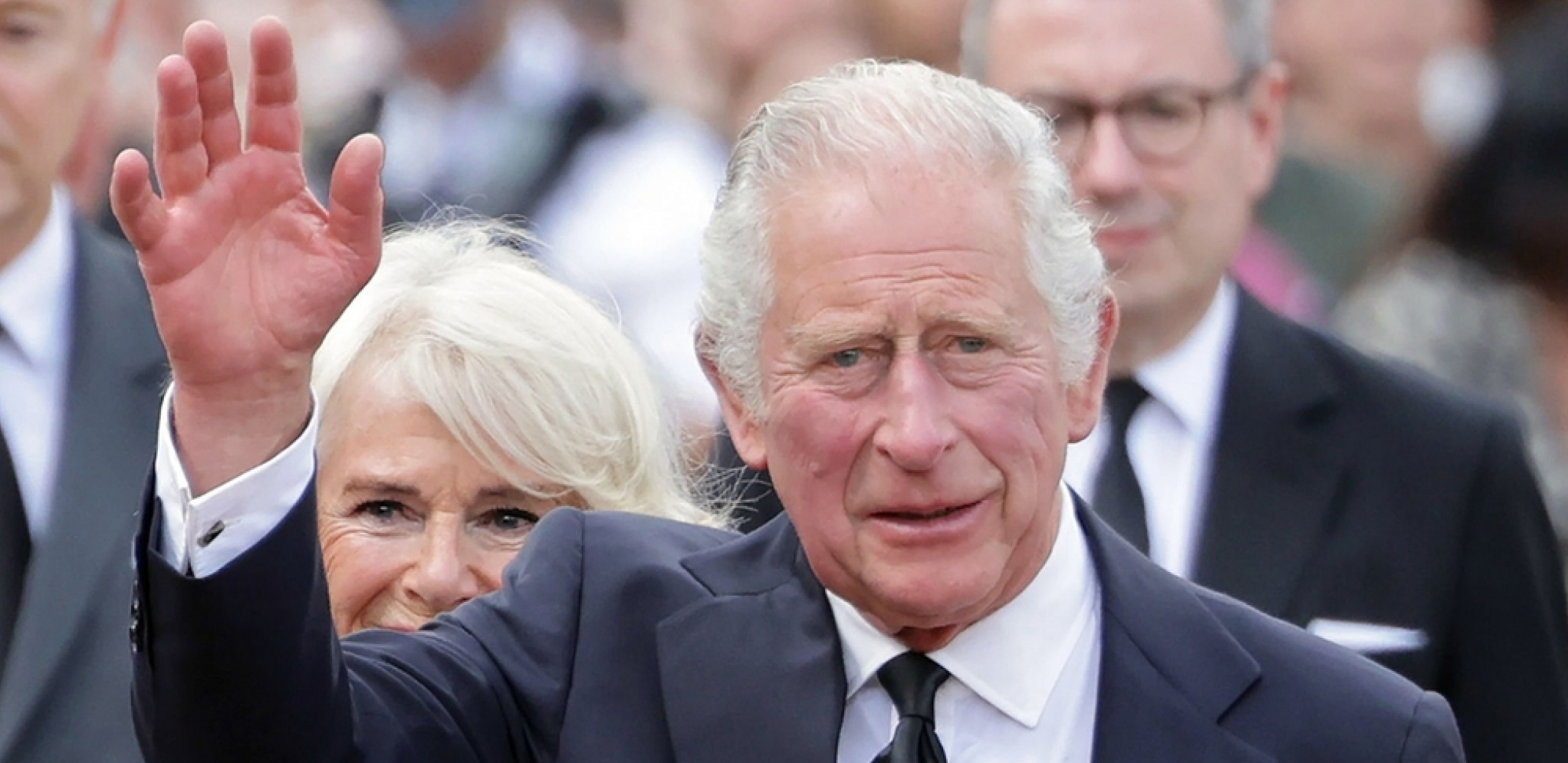 OTKRIVENO U KOM JE STADIJUMU RAK KRALJA ČARLSA Lekari izneli prognoze, evo da li će se engleski monarh izlečiti!