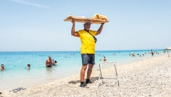 PSIHIJATAR O PONAŠANJU SRBA NA MORU Evo kakvu je hit dijagnozu dao, "vozili i stigli na vreme po Alviroviću"