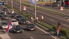 KADA N1 IZVEŠTAVA NAJNEVEROVATNIJA ČUDA U SRBIJI SU MOGUĆA "Ovo je kolona od 4 km, koju čine 15 vozila!" (VIDEO)