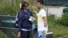 JEDVA DOČEKAO FOTOGRAFIJU SA NOVAKOM Poznati fudbaler naleteo na Đokovića u Londonu, poslao mu je i poruku, a Novak mu je ekspresno odgovorio (FOTO)