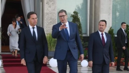 "PRED NAMA SU VAŽNI RAZGOVORI O KRIZI NA KiM" Vučić ugostio Marka Rutea Gzavijera Betela