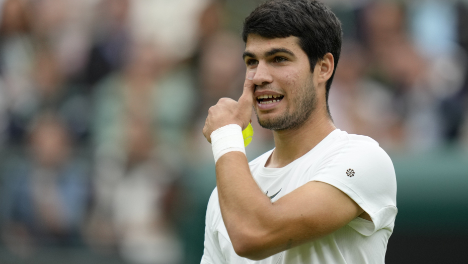 ALKARAZ KRENUO FURIOZNO, PA MALO USPORIO Španac pobedom startovao na Vimbldonu